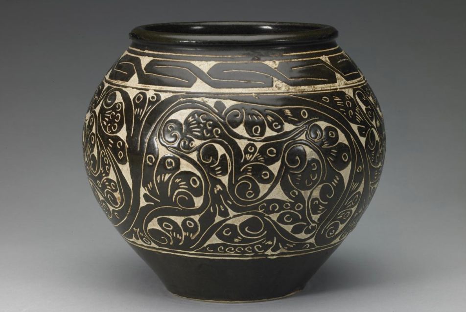 银狼的诱惑小说,银星釉真实图片大全