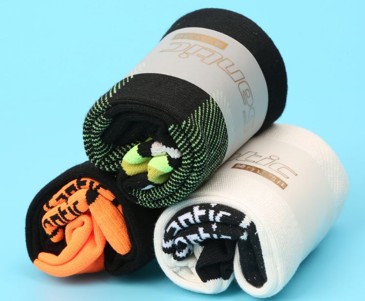 运动袜与平常袜子有什么区别,徒步袜和篮球袜有什么区别