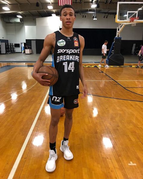 aj4travisscott,travisscottaj鍊掗挬浣庡府妫曢粦