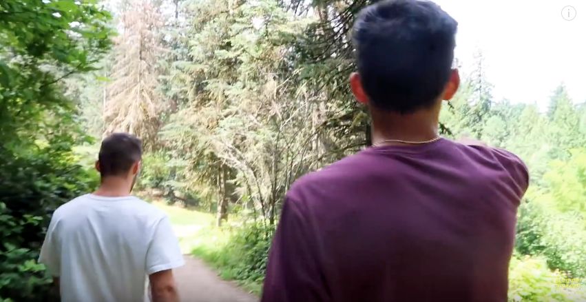 给约会软件拍视频带盐，这个网红博主被骂成筛子…