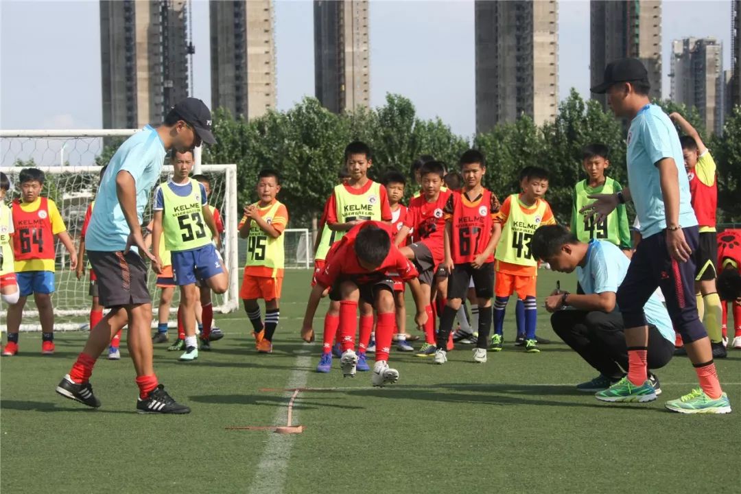 「青训」辽宁宏运足球俱乐部U9-U11梯队选拔训练营今日开营