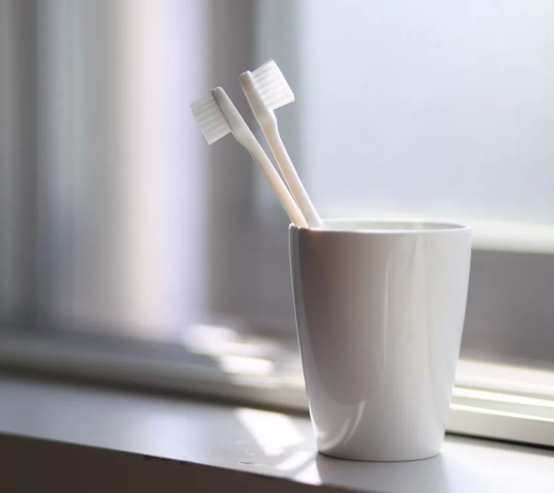 新生攻略军训必备好物篇,军训指南大一开学必备