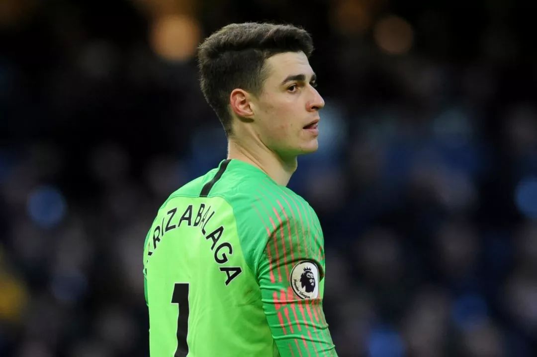 四连扑最强门将奥布拉克,年度十佳门将第五位