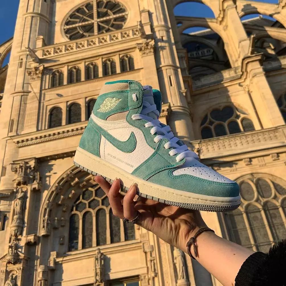 巴黎买潮鞋,寻潮专卖店