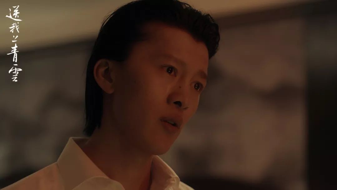 女人主动跟男人沟通对吗,女人主动和男人谈恋爱了