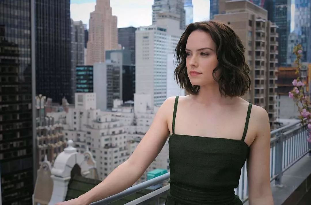 她大概是最不想红的大IP女主角