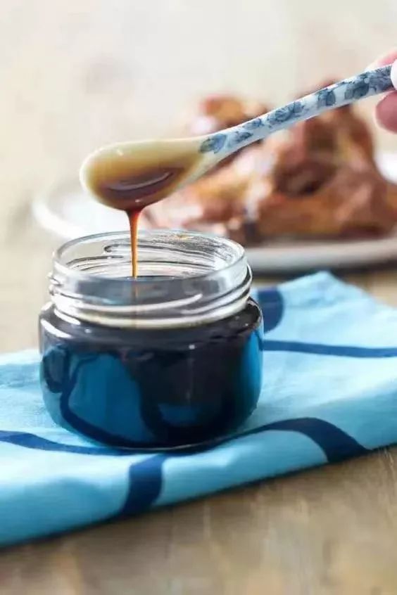 卫生间里撒把盐一年能省不少钱,卫生间放把盐能省好几百