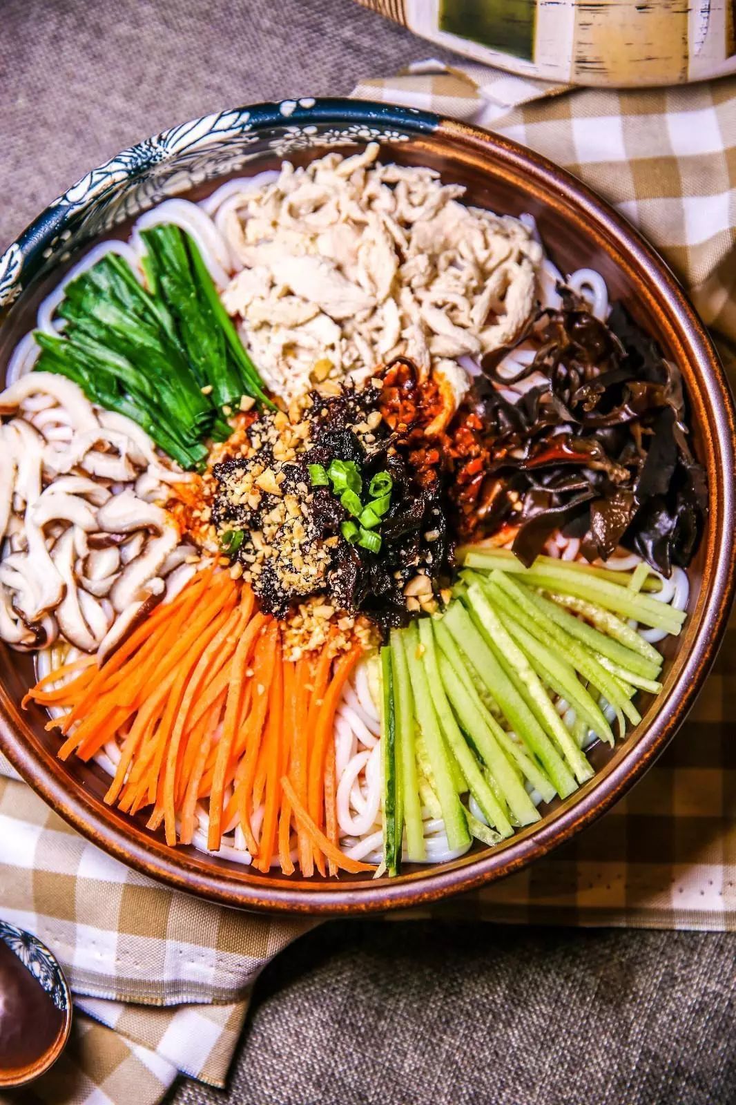 春城秀风光,春城秀昆明一座有温度的城市