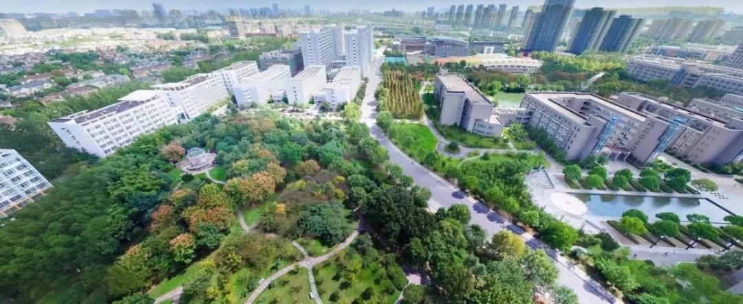 嗨，新同学你好，这里是河海大学！