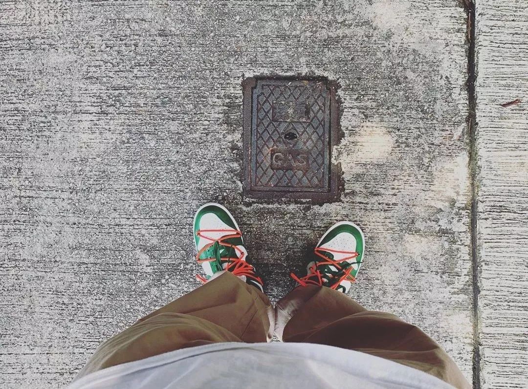 为你把日产和古着带回国的买手们，当年卖的C.E被顾客转手炒高了15倍