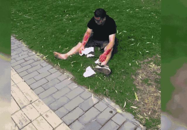 凯迪拉克发飙连撞7车,凯迪拉克车主打人后续报道