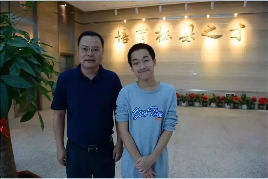 福州三中新老师,福州三中校长是哪里人