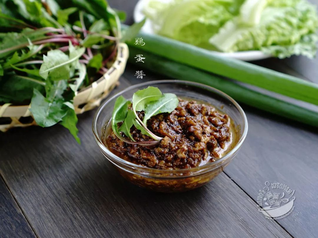 东北蘸酱菜到底有多野,东北为什么喜欢吃蘸酱菜