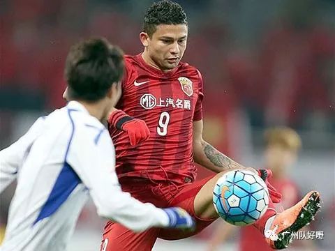 艾克森国足大名单,艾克森在国足什么位置