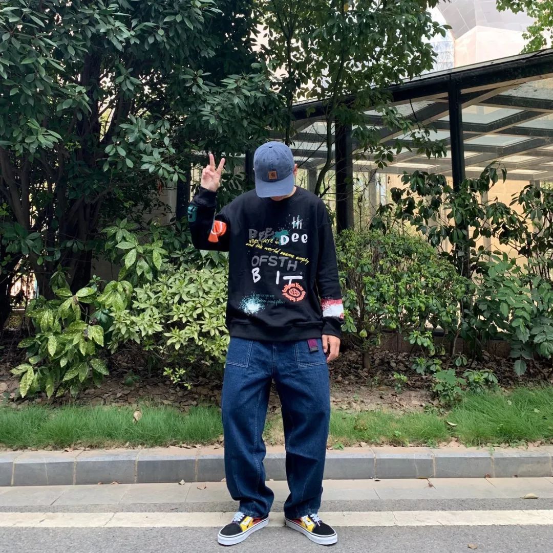 秋日牛仔的日常穿搭,初秋牛仔连衣裙搭配