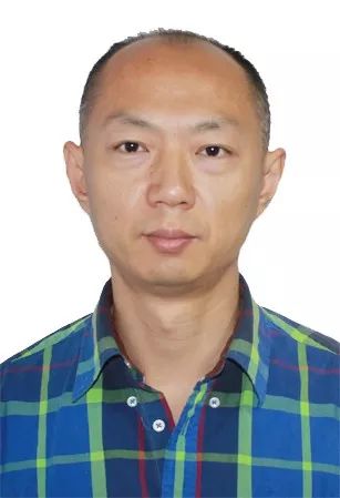 老年人脑子糊涂还能活多久,老人治疗后脑子糊涂了怎么回事