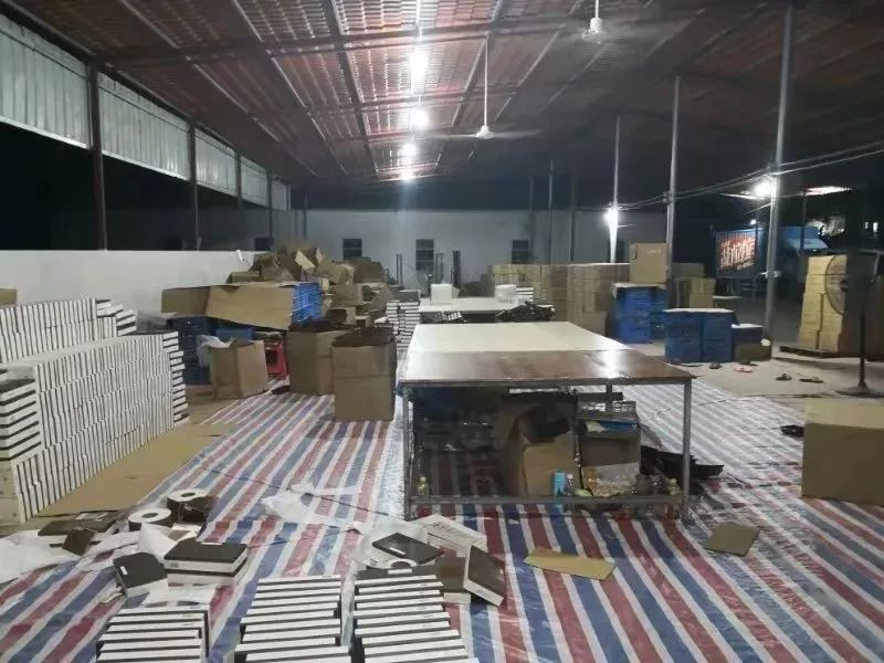 被曝光的月饼品牌,假的美心月饼能吃吗