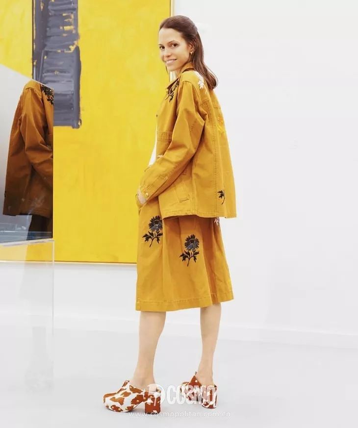 牛仔外套怎么搭配显瘦,落肩牛仔外套显人胖还是显瘦