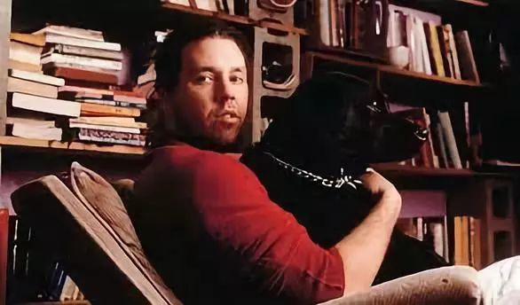 海明威短篇著作,海明威短篇论文