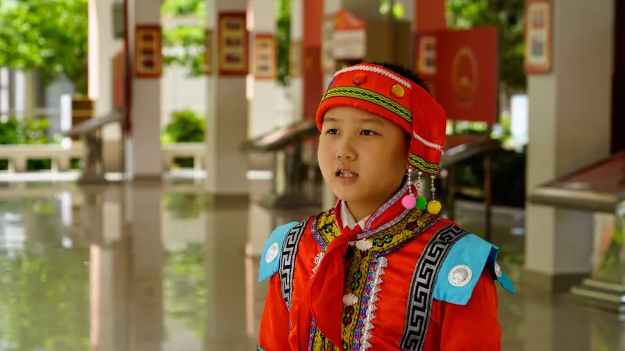 「壮丽70年•奋斗新时代」红色基因代代相传，宾川革命英烈红军小学开学第一课这样上