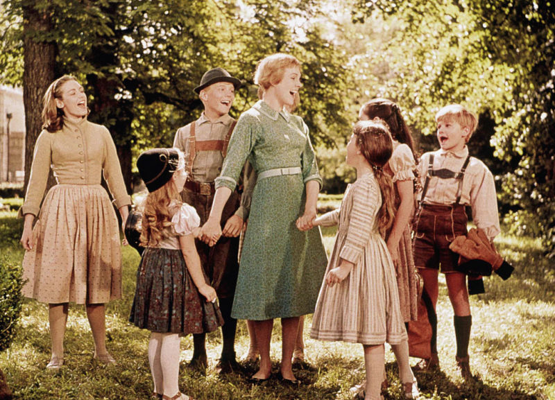 试着赞美这个残缺的世界铃声,试着赞美这个残缺的世界是什么梗