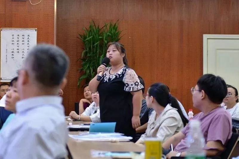 首届朗格罕天使之家医患沟通会议程回顾：多领域专家全面解答罕见病LCH