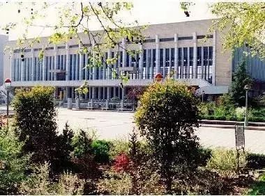 武汉理工新生攻略,武汉理工大学体育馆