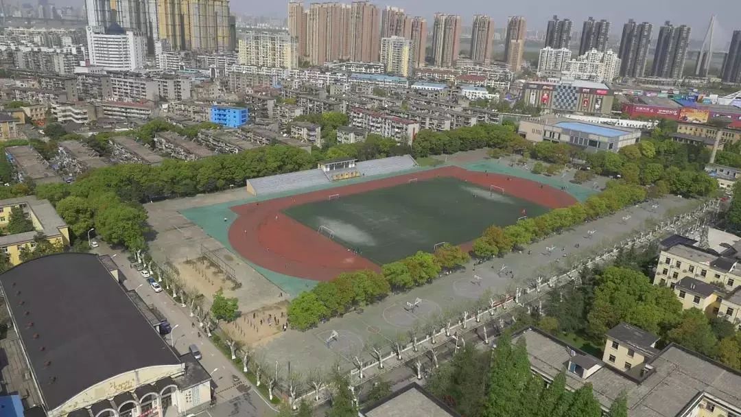 武汉理工新生攻略,武汉理工大学体育馆