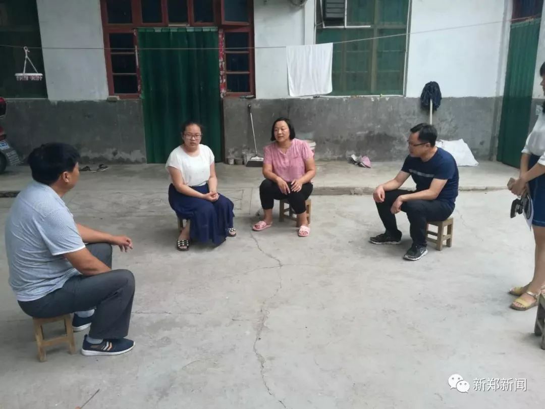 驻村书记郭海峰二三事