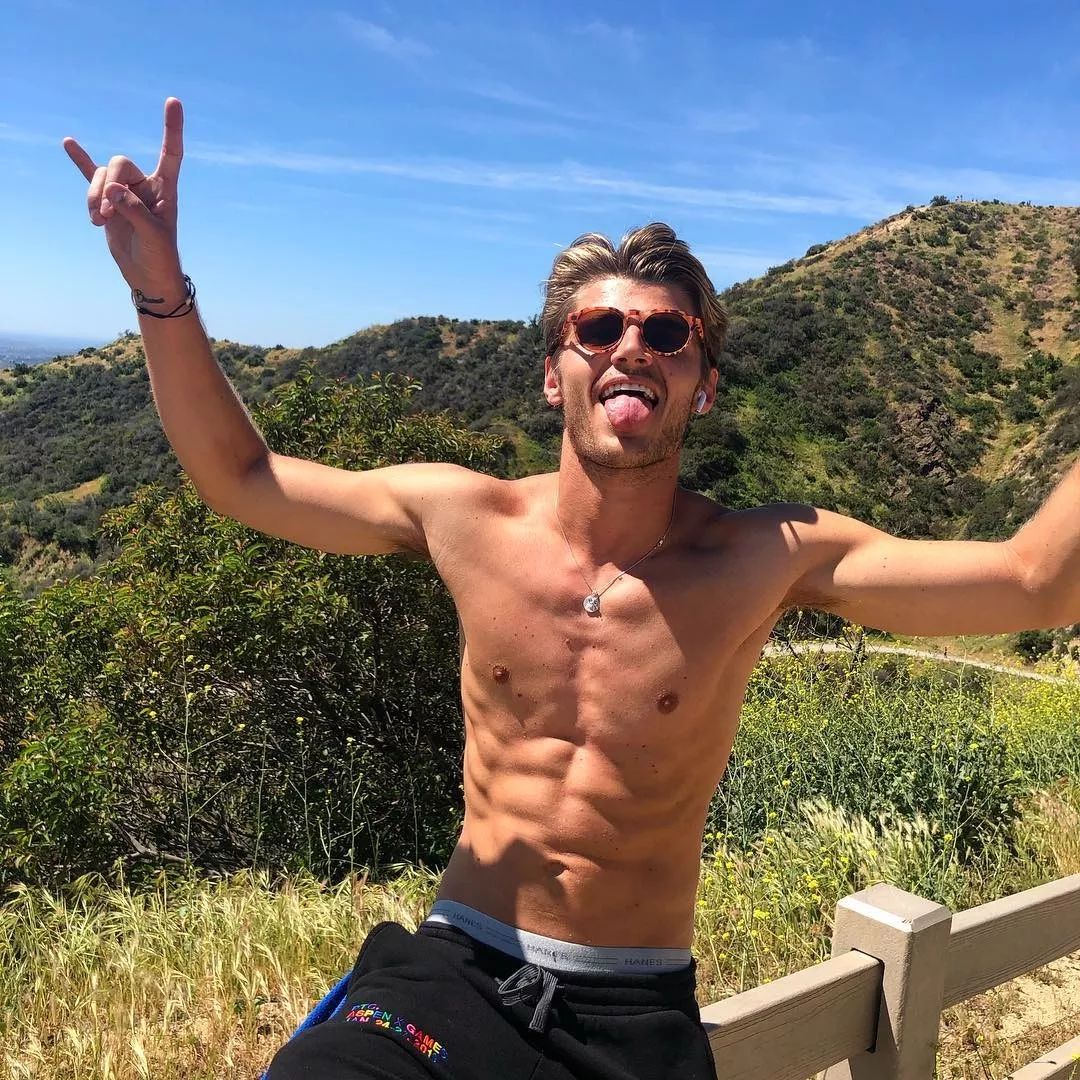 荷兰英俊帅气男模,荷兰男人帅哥