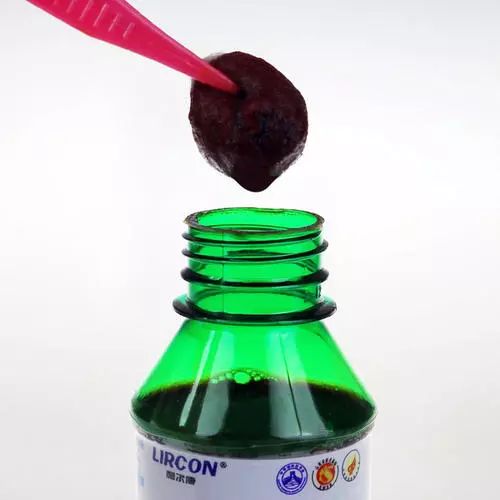 紫药水和碘伏哪个外伤用好,紫药水红药水酒精碘伏