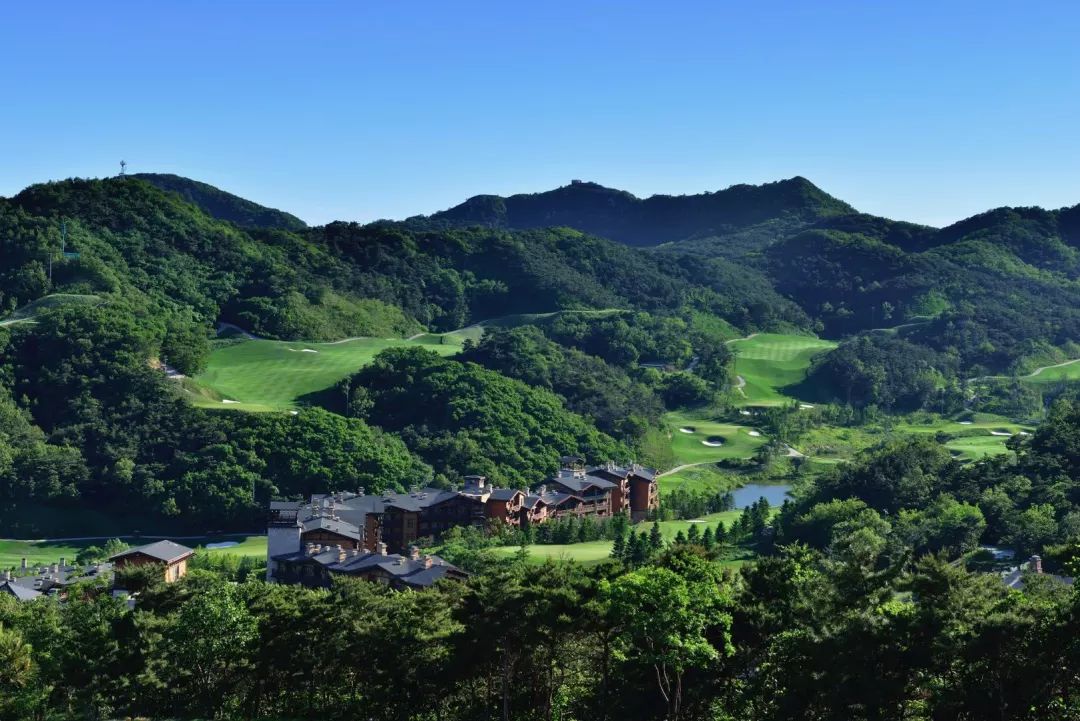 听海钻山堡端庄，偷心大连