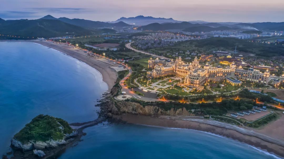 听海钻山堡端庄，偷心大连