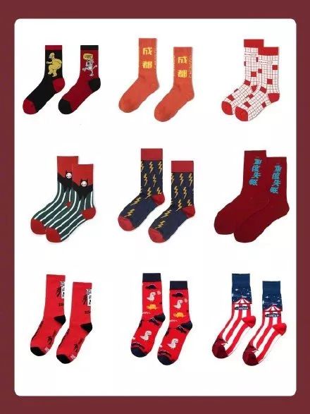 杨幂同款卷边袜,杨幂波点袜时尚大片