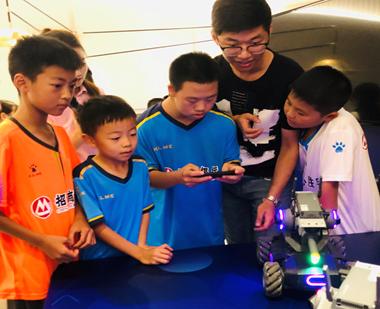 涓庝綘浜ゆ墜鏈潵鍙湡,涓庝綘浜ゆ墜鍏朵箰鏃犵┓