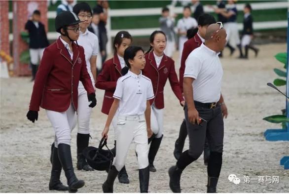 赵争军获封“两项全能王”，第一赛马网直播U系列赛受追捧