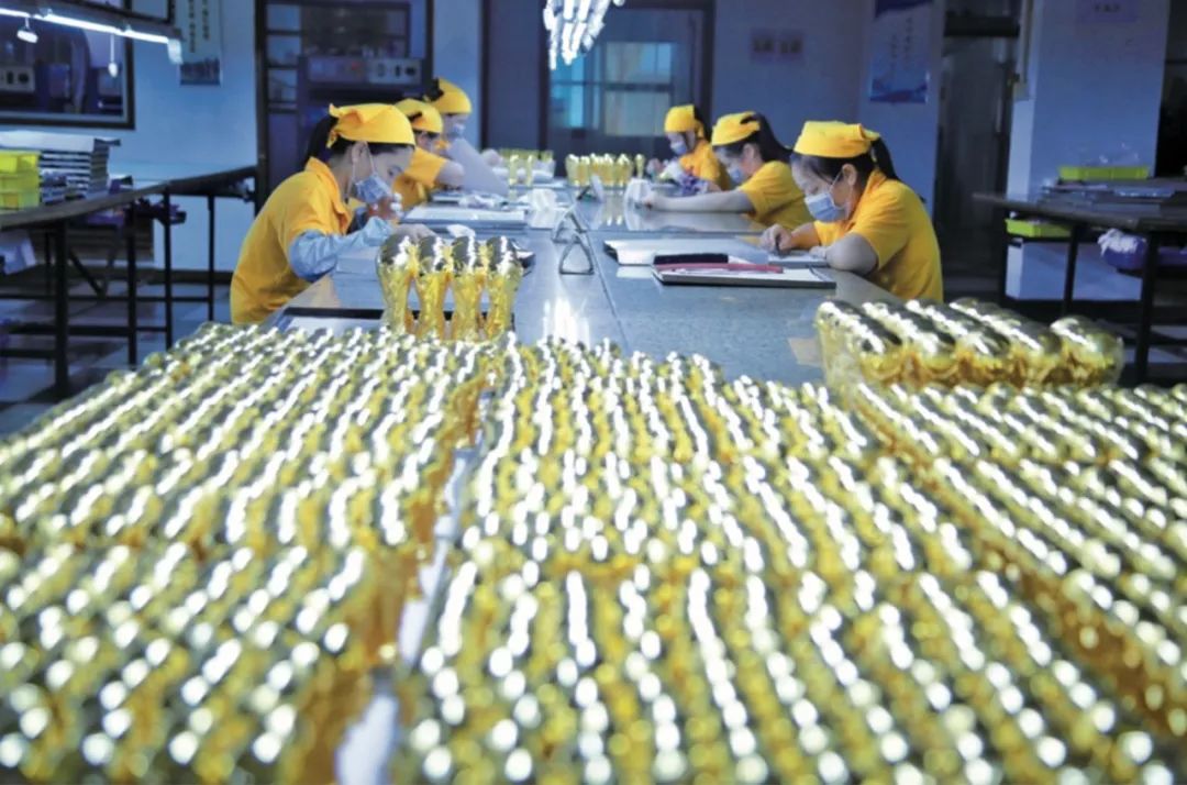 《潮起莞邑》42|闪耀在世界杯赛场的东莞“质”造