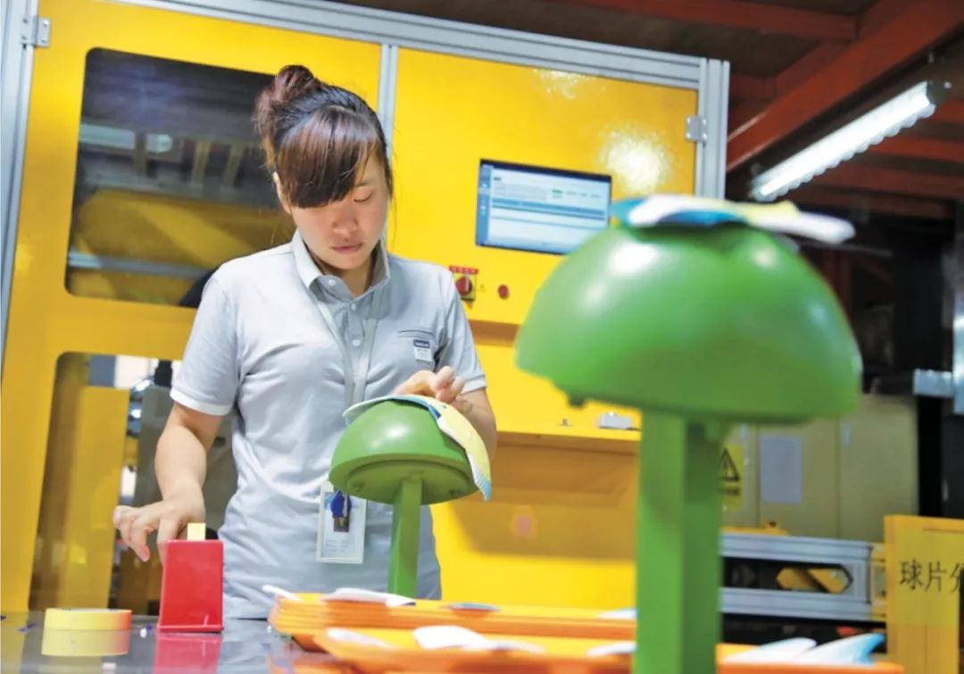 《潮起莞邑》42|闪耀在世界杯赛场的东莞“质”造