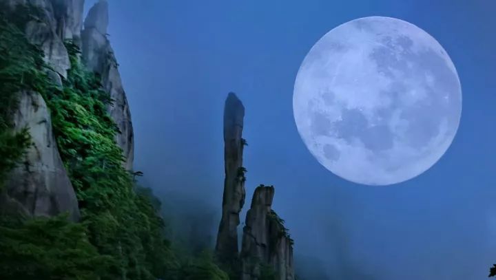 “三清赏明月，天涯共此时”，三清山女神邀你共度月圆之夜！