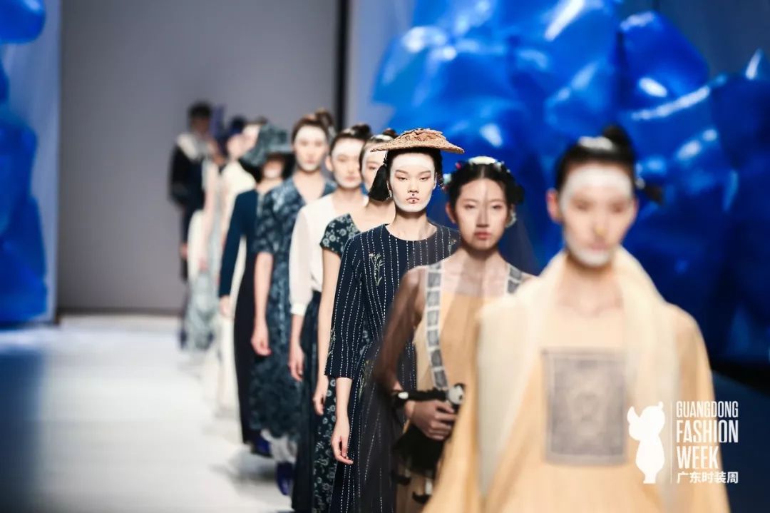 观点丨当“非遗”遇见时尚，这样的潮流你爱了吗?