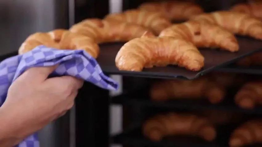 丹麦和法国牛角面包区别,法国里昂牛角面包