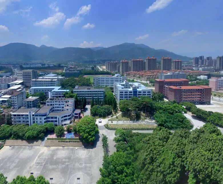 恭喜莆田一中,祝贺莆田一中