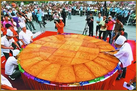 这个中秋我们一起过好吗,这个中秋跟家人一起过