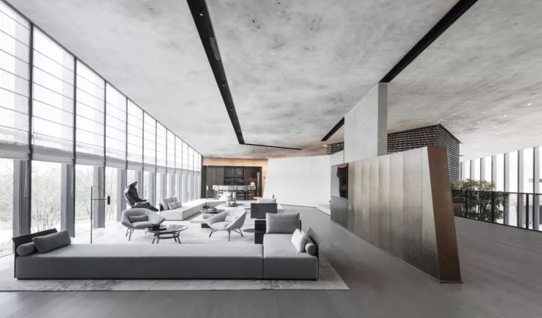 閮戝窞寤轰笟瓒崇悆灏忛晣娓稿涓績,閮戝窞寤轰笟瓒崇悆灏忛晣涓績