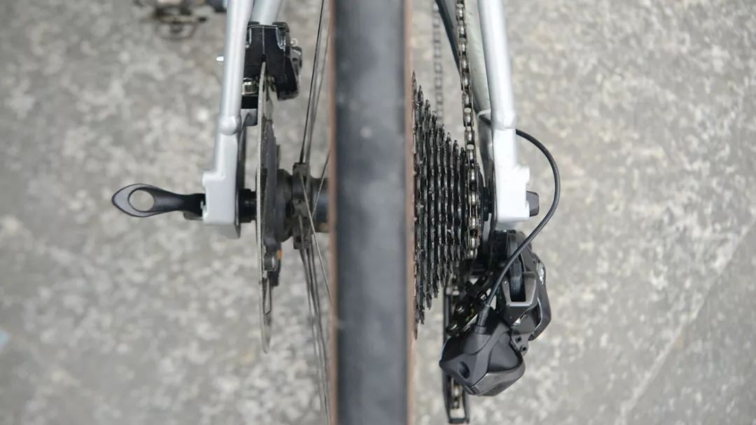 3.0鼓刹改碟刹教程全过程,圈刹和碟刹的拆轮方法