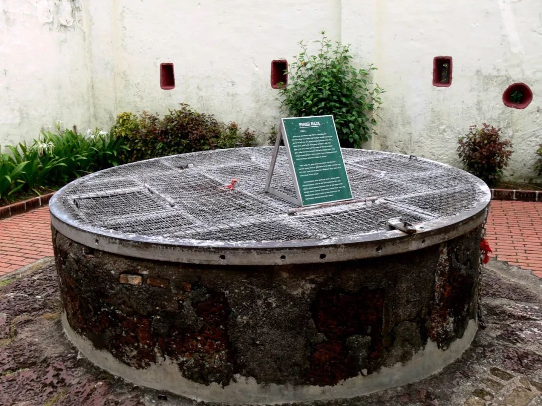 马六甲海峡是谁的海上生命线,马六甲海峡是日本的海上生命线吗