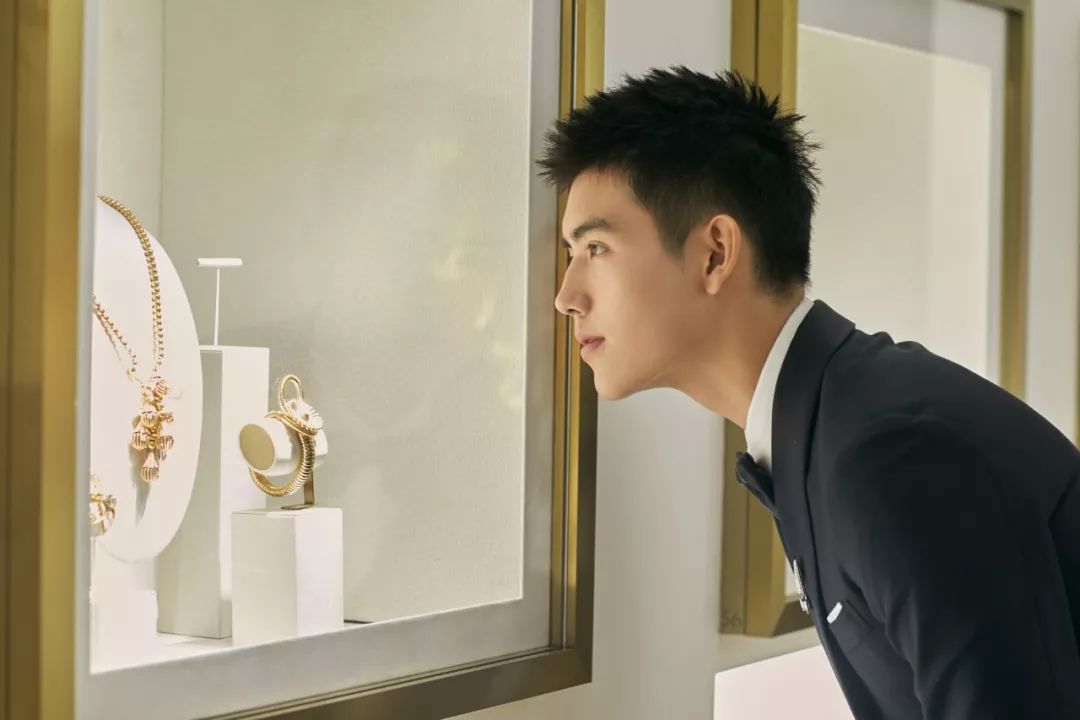 宝石之美，灿若星辰