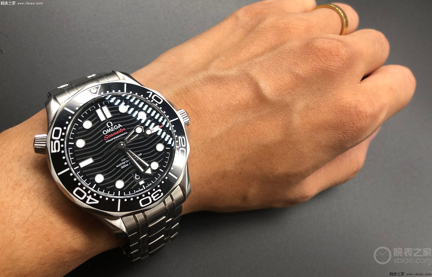 欧米茄海马300米，适合国人的名表