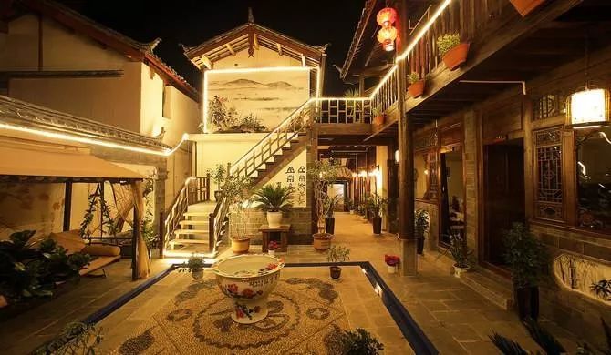 来丽江如何住宿便宜,来丽江游玩怎么住宿划算