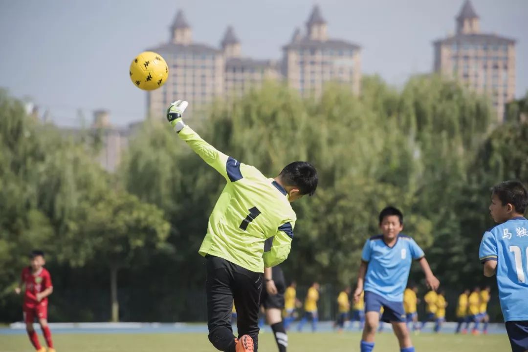 招募足球队,少儿篮球赛招募